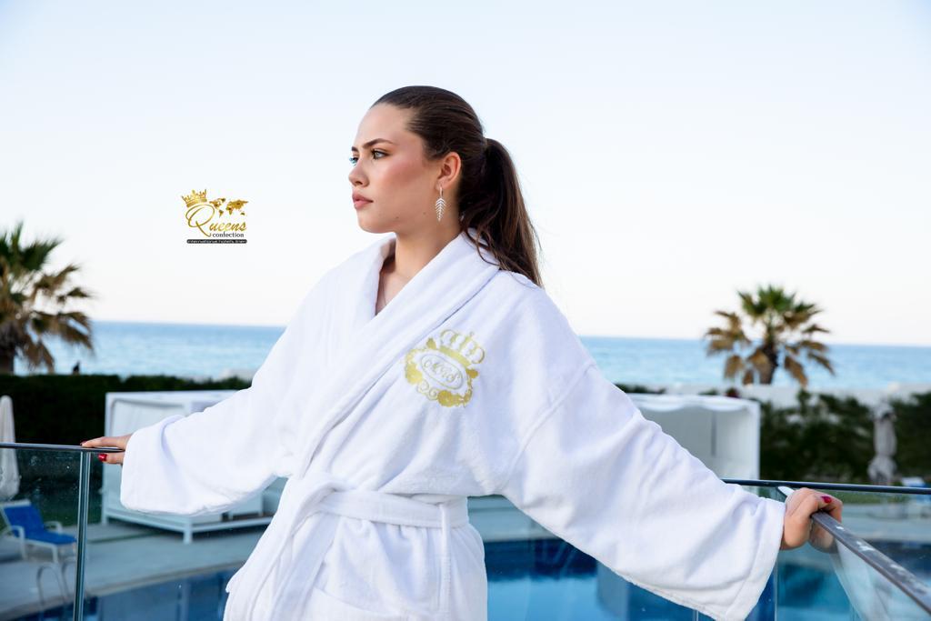 8dc7d2c8-d93b-43c3-b4b5-69e10c747642