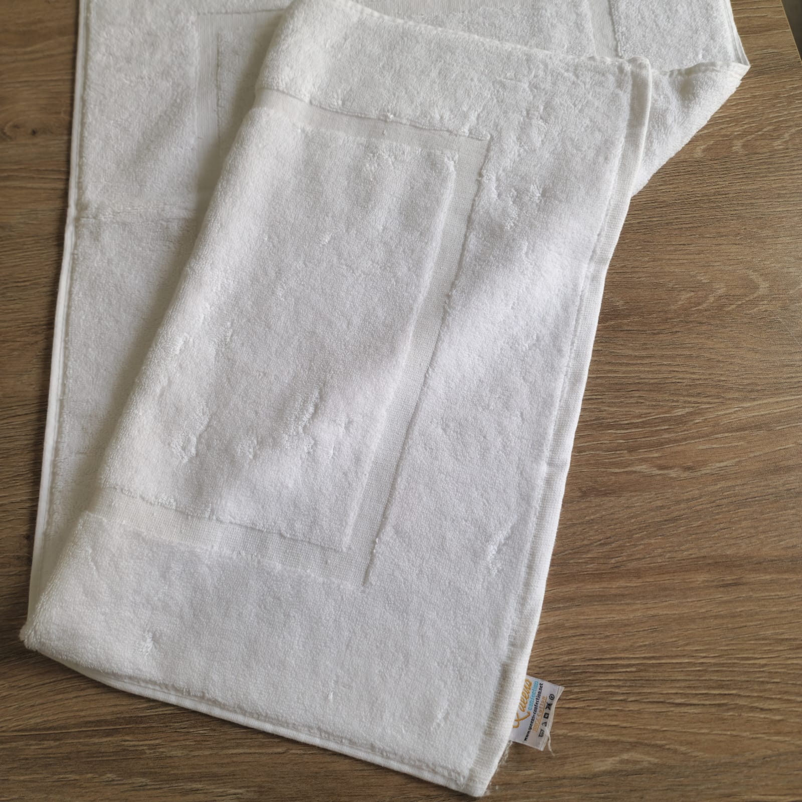 9ffe5eff-89e4-42bb-b5f8-f986f20886b9